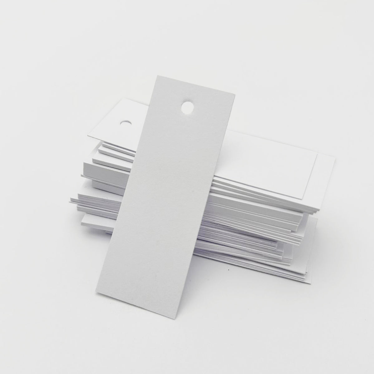 Unstrung Plain White Clothes Tags